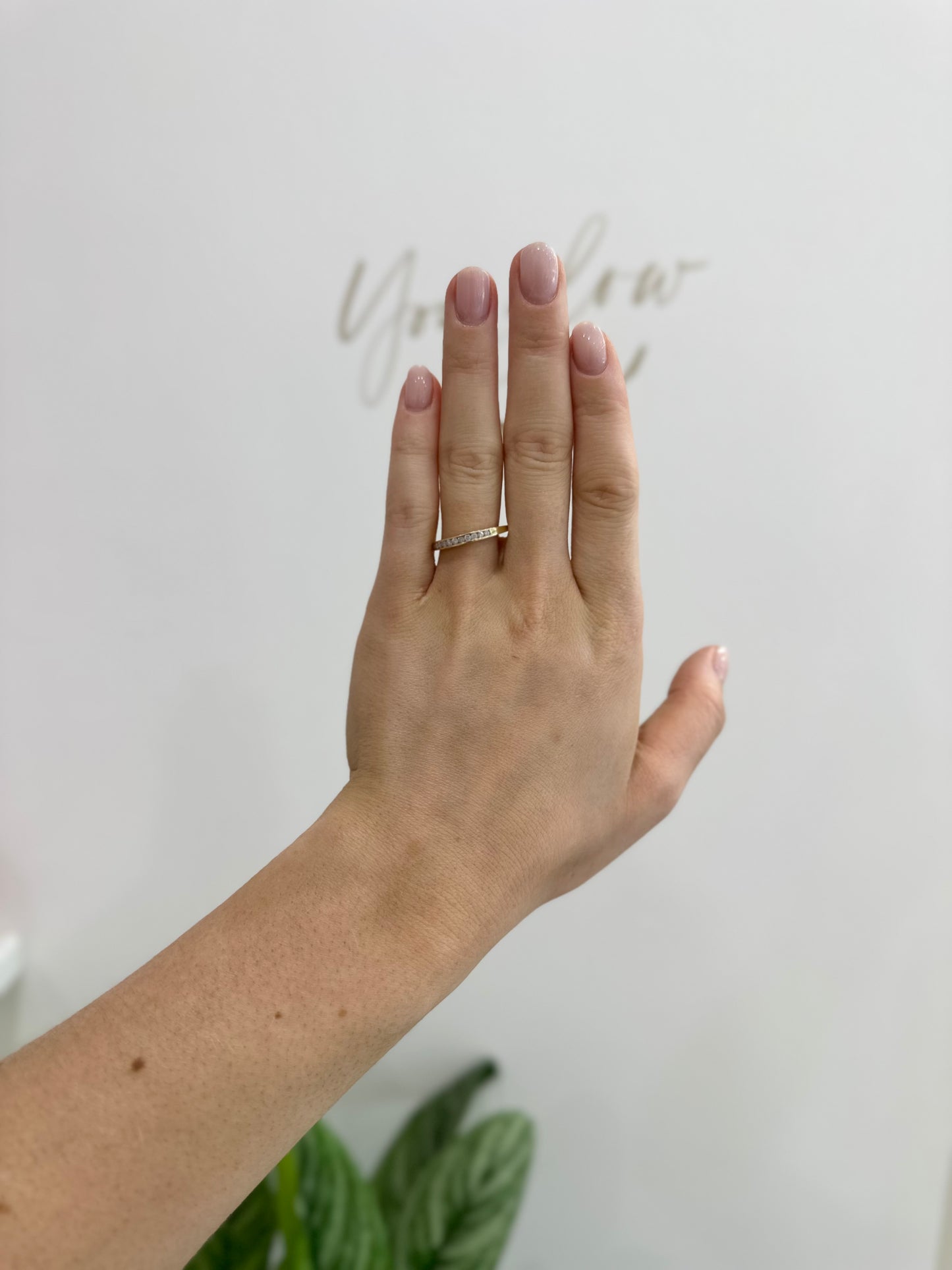 18ct Gold Diamond Band