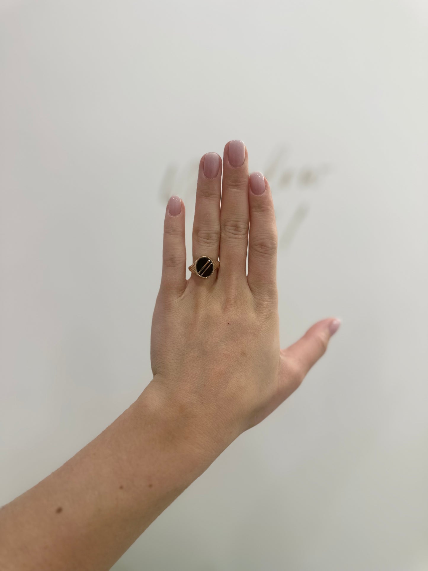 9ct Gold Onyx Signet Ring