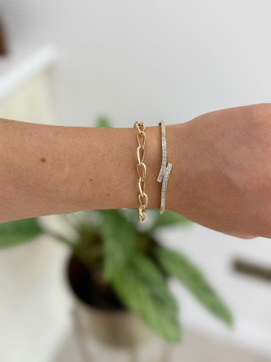 9ct Gold Diamond Bangle