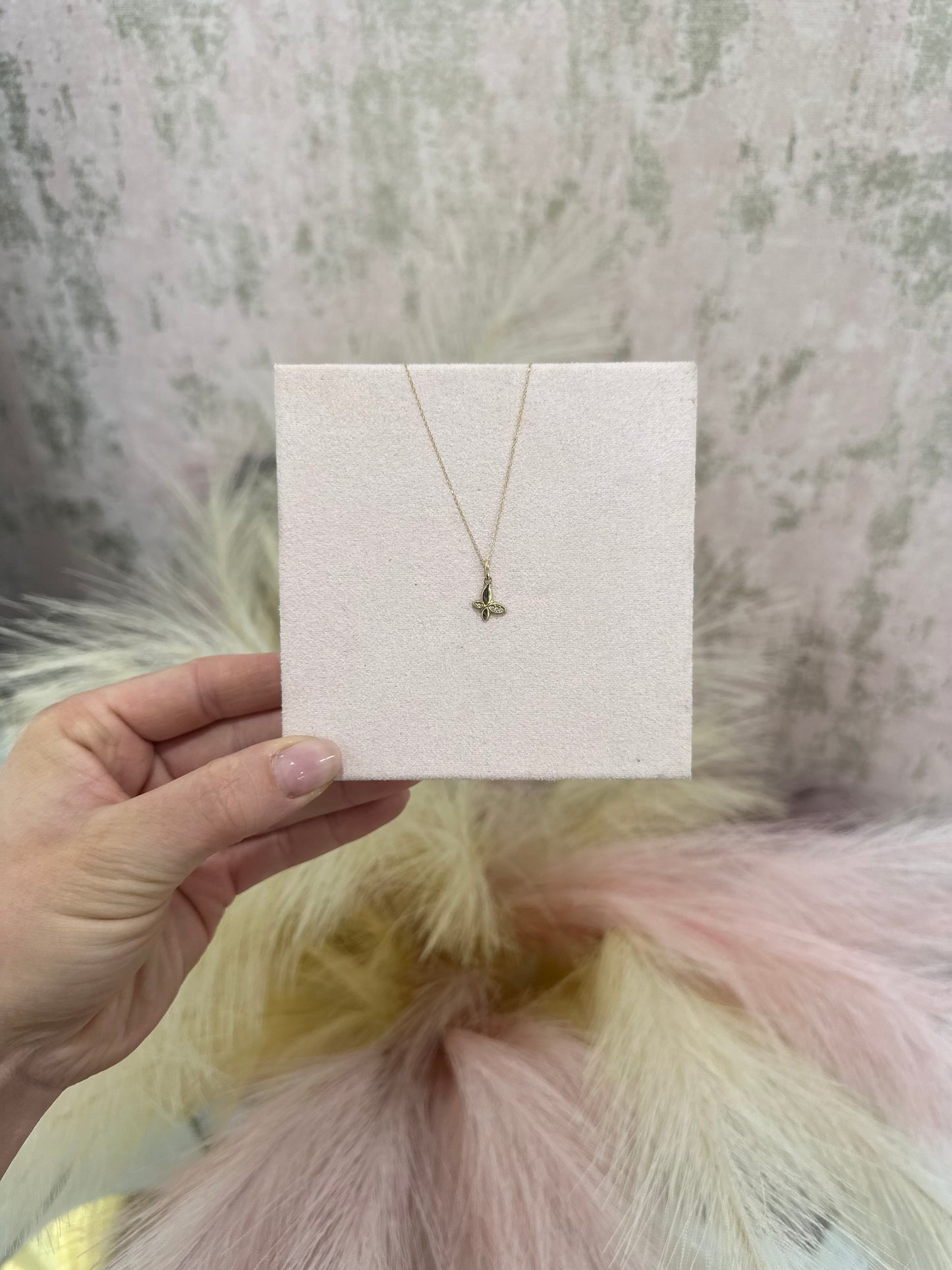 Bella Necklace