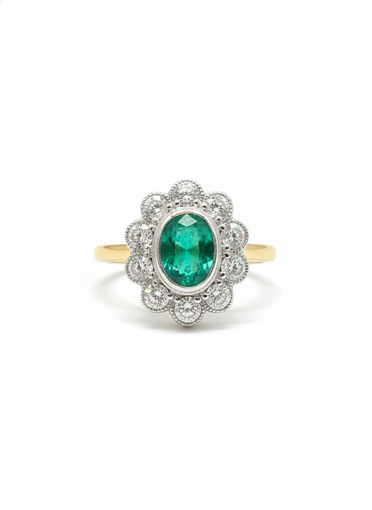 18ct Gold Emerald & Diamond Cluster Ring