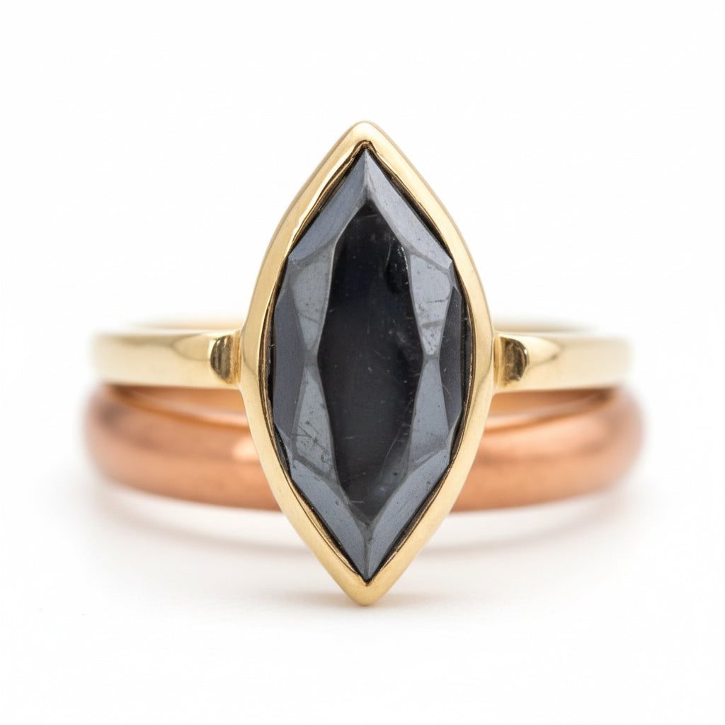 9ct Gold Marquise Hematite Ring