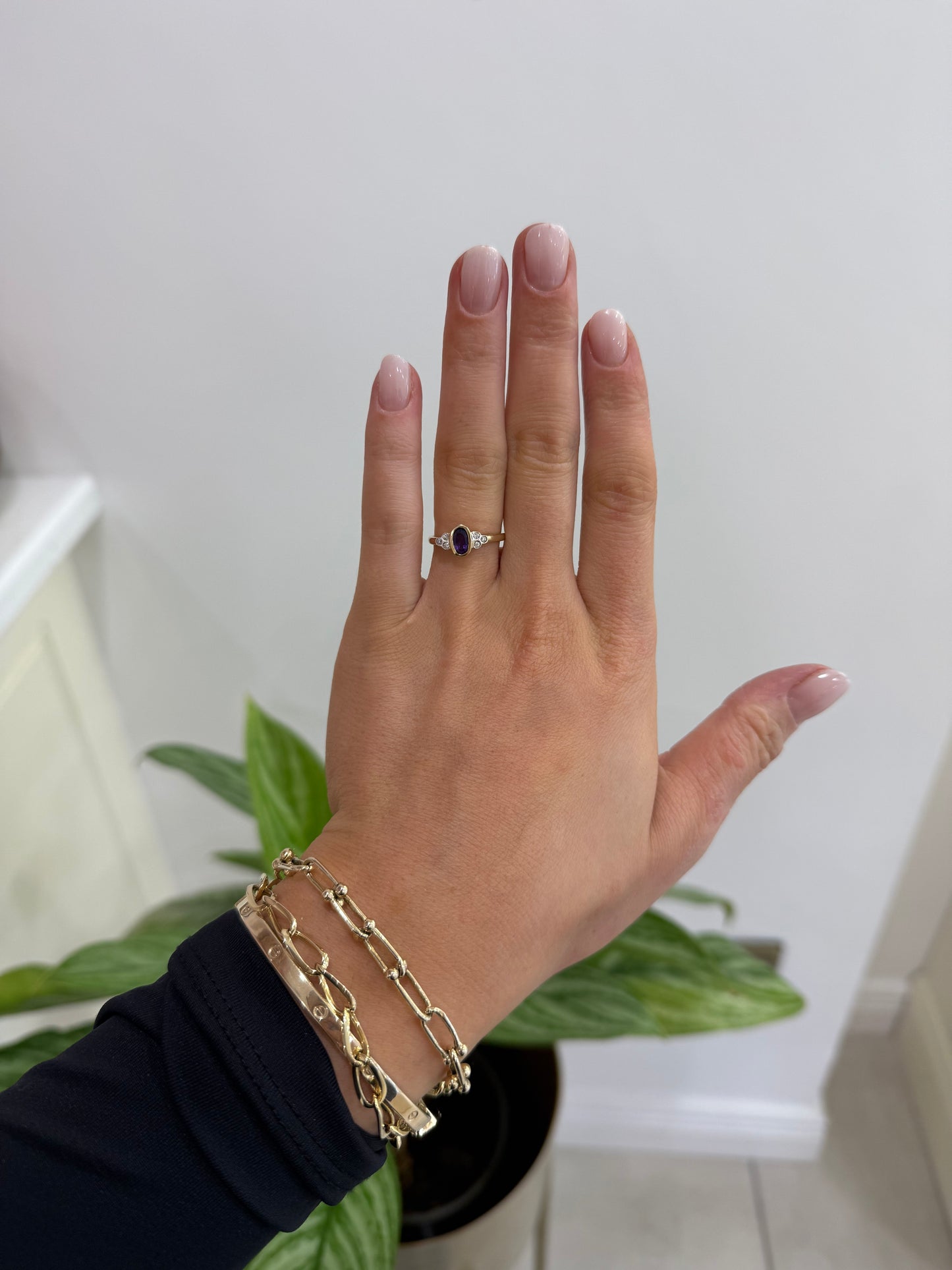 9ct Amethyst & Diamond Ring