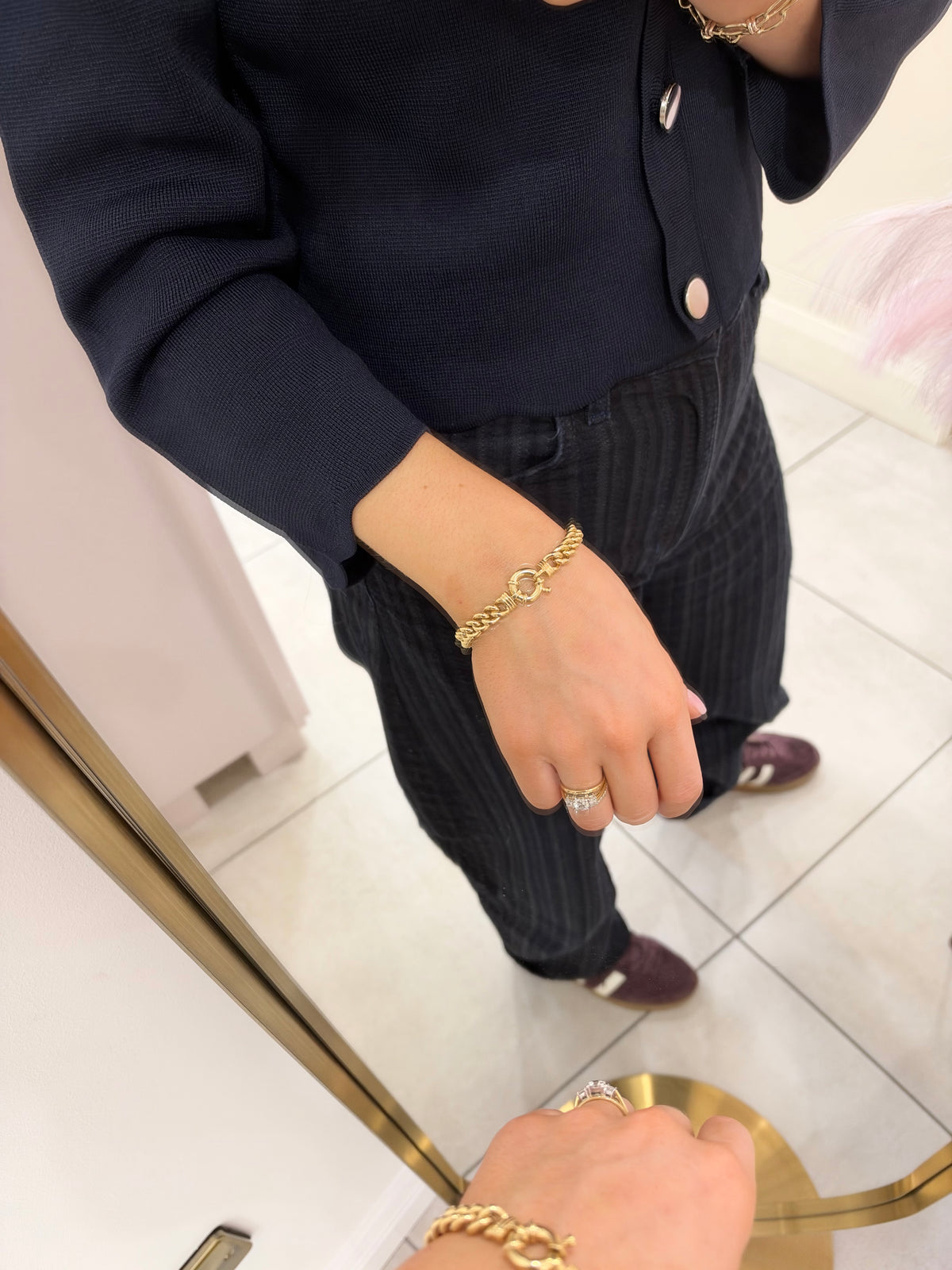9ct Yellow Gold Classic Curb Chain Bracelet with Bolt Ring Clasp