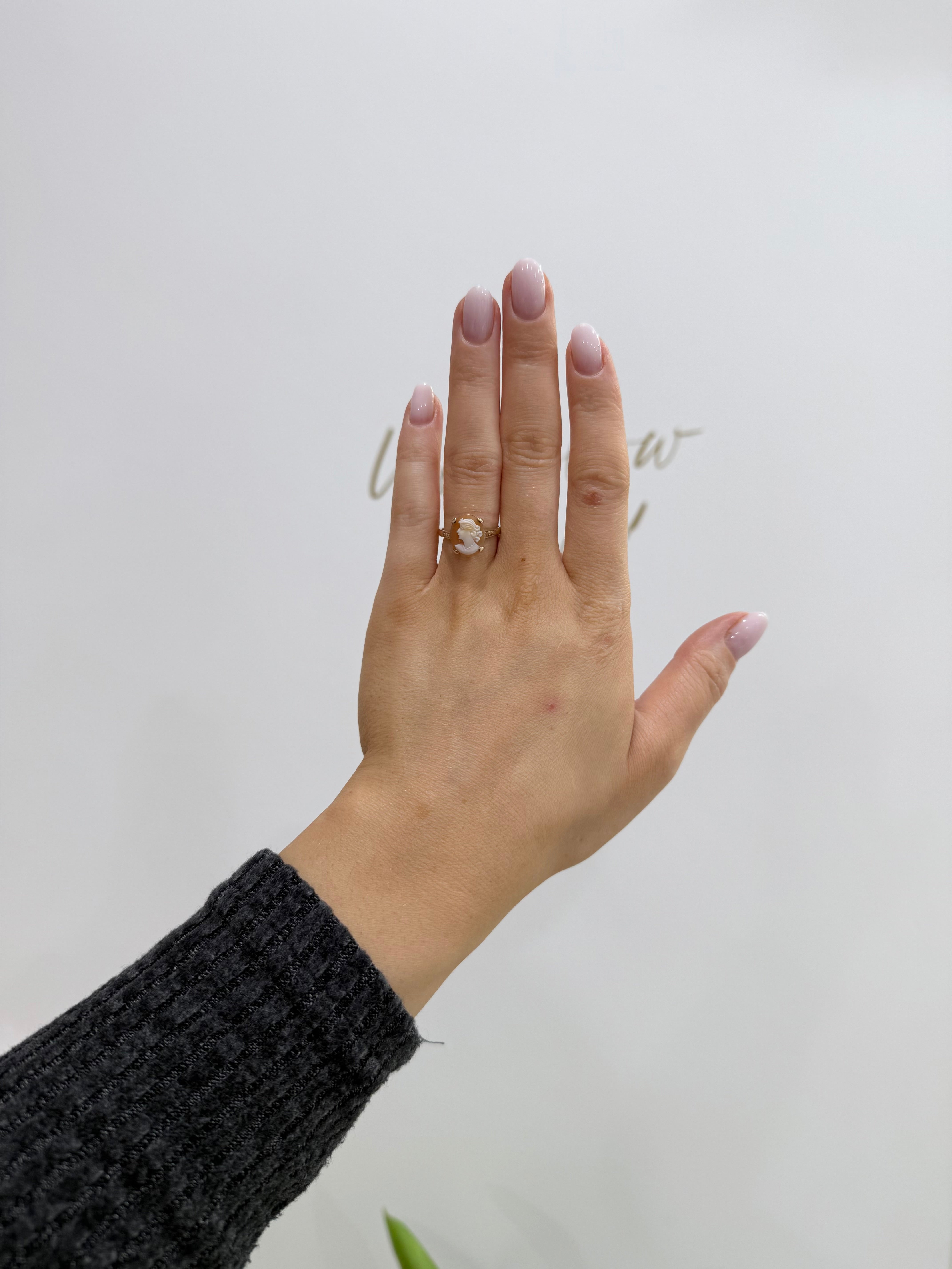 9ct Gold Cameo Ring