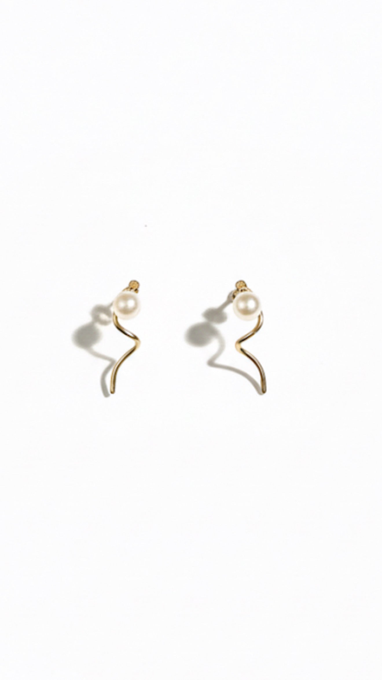 Gloria 9ct Gold Earrings