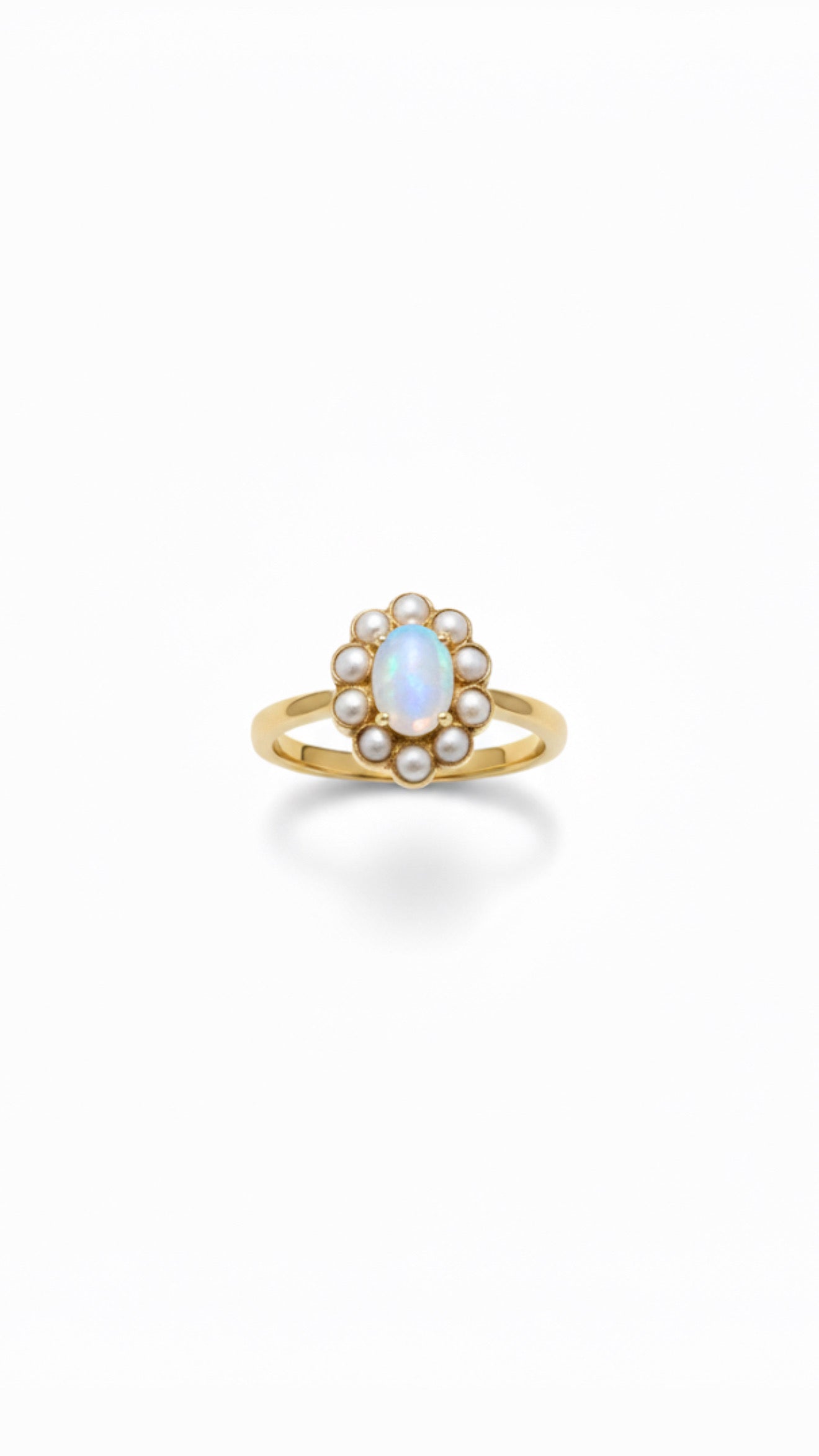 9ct Gold Moonstone & Pearl Ring