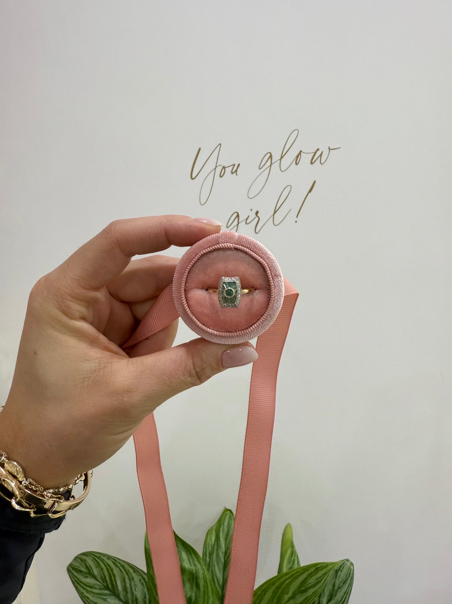 9ct Gold Emerald & Diamond Ring