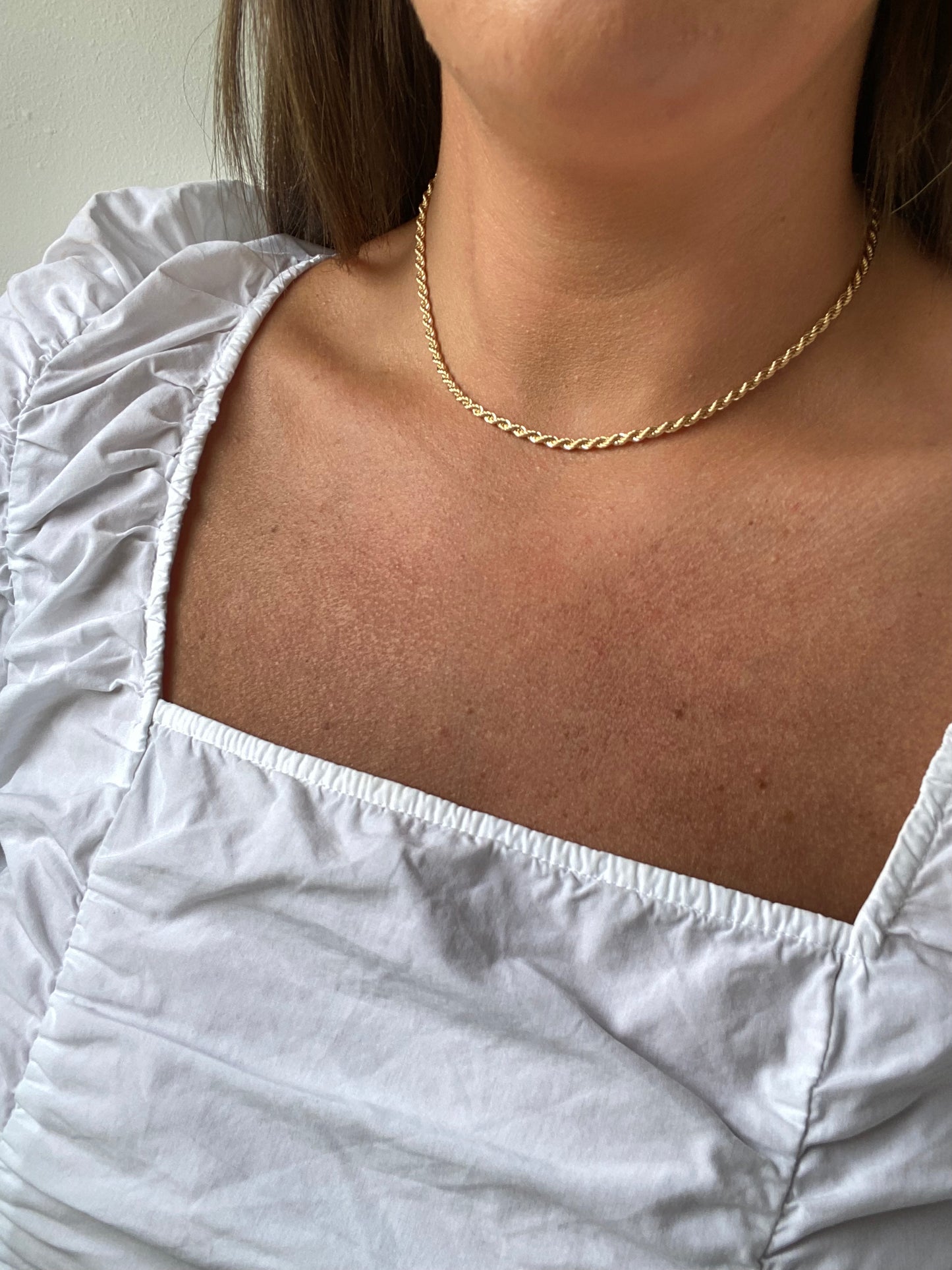 Mary Necklace