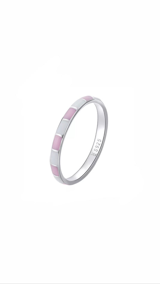 Dee Ring